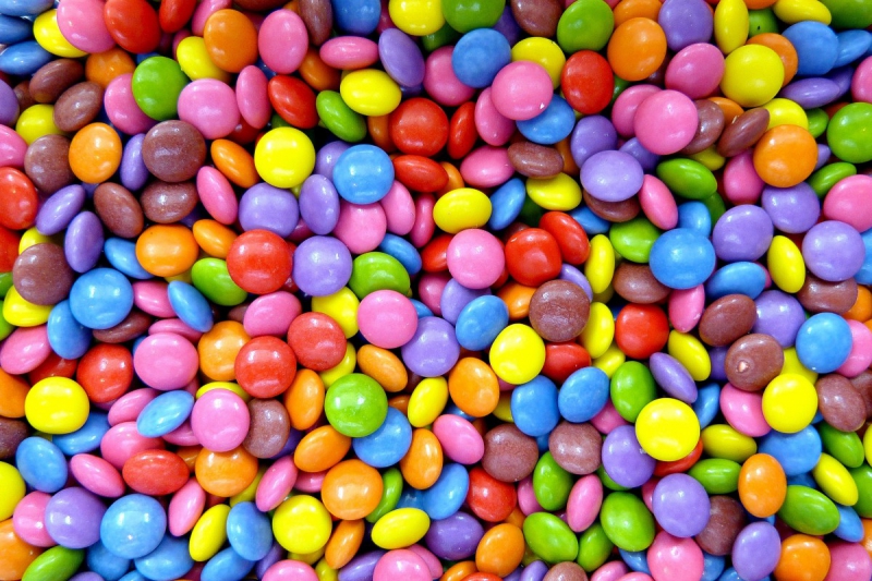 confiserie-MEOUNES LES MONTRIEUX-min_smarties_confectionery_lenses-1150911